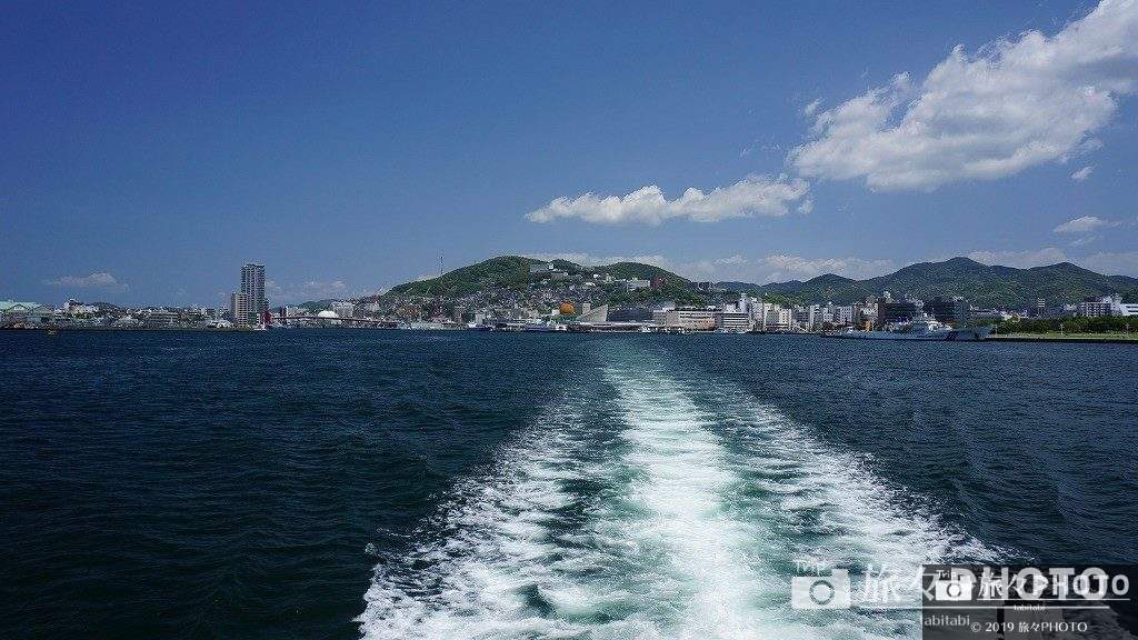 伊王島へ行く船からの景色