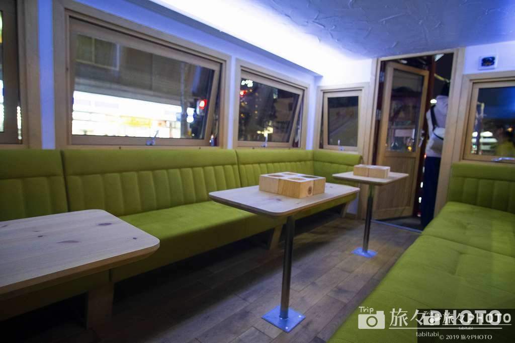 帯広 馬車BAR 馬車の車内