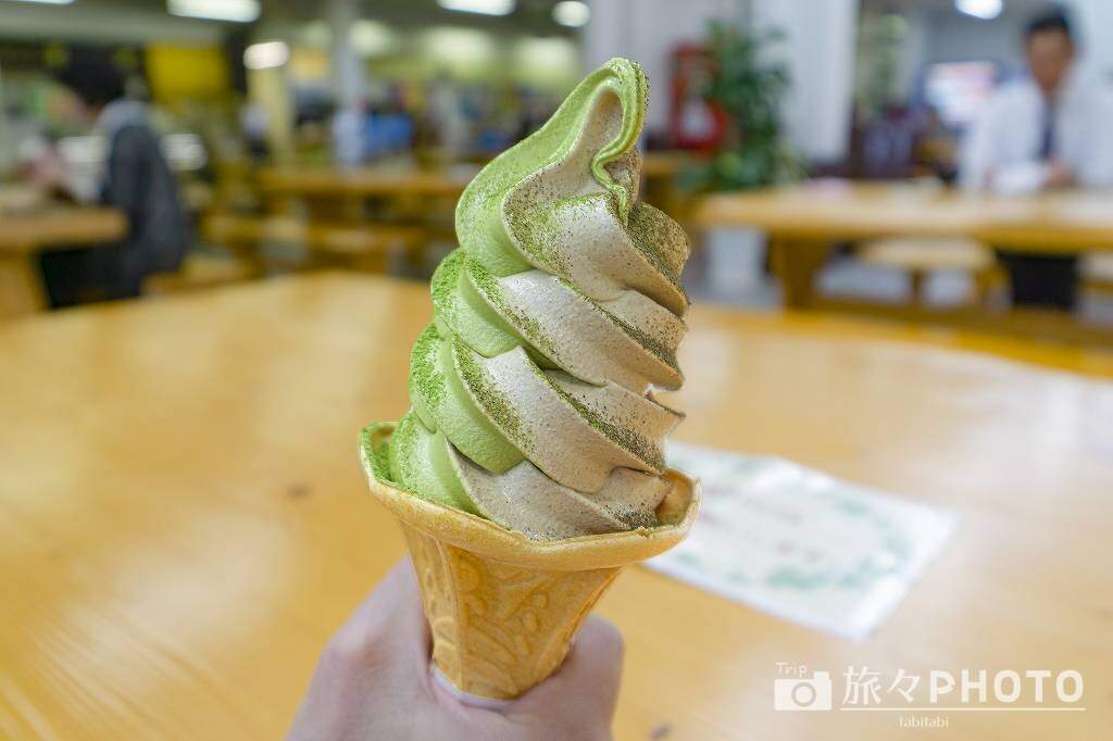 道の駅みやまの抹茶ソフトクリーム