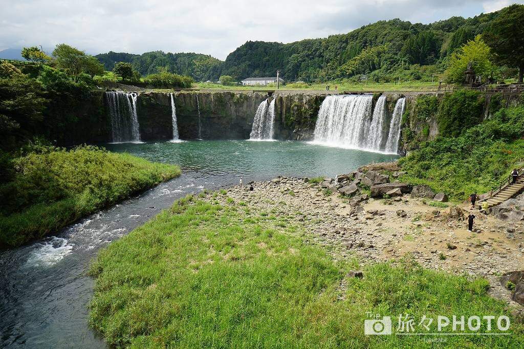 原尻の滝 橋の上から