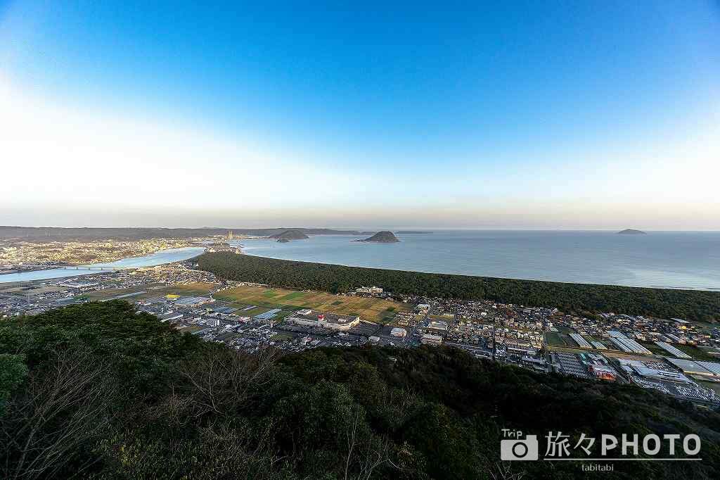 鏡山神社