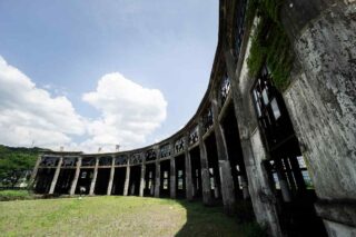 「旧豊後森機関庫」は、現存する九州唯一の扇形機関庫。歴史を間近で感じられる場所【玖珠町】 | 旅々PHOTO