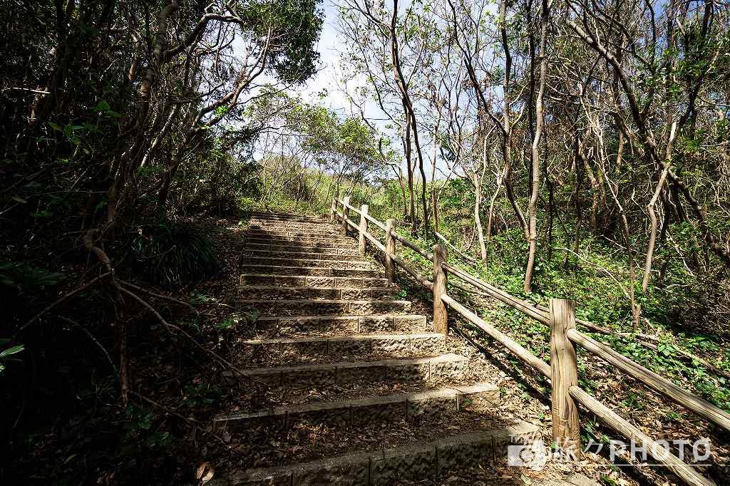 大バエ灯台 生月島自然遊歩道
