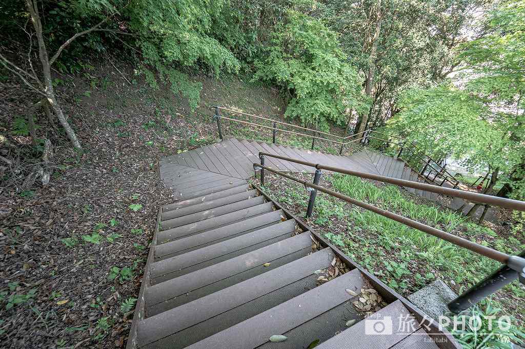 雄川の滝上流展望所へ向かう階段