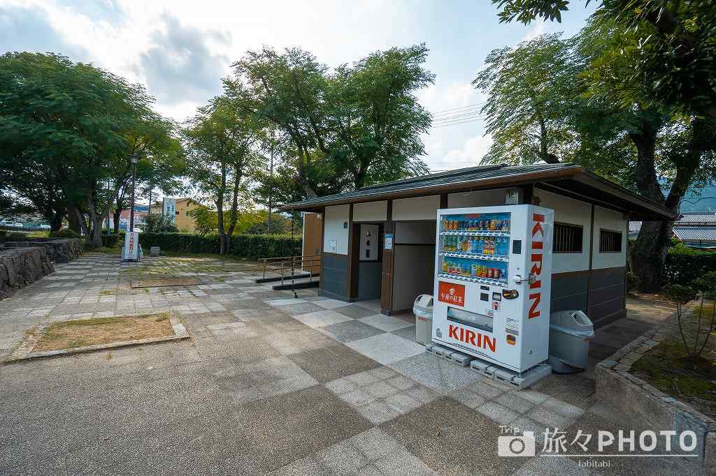 坂本城址公園のトイレ
