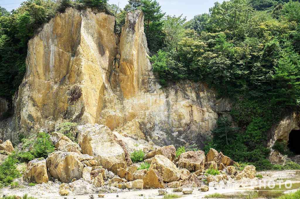 泉山磁石場